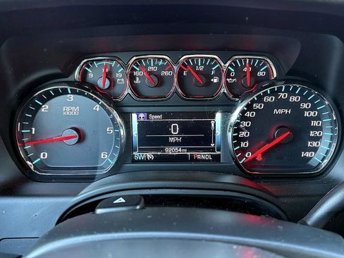 Used 2020 Chevrolet Tahoe LT image 22