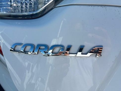 Used 2024 Toyota Corolla LE FWD image 6
