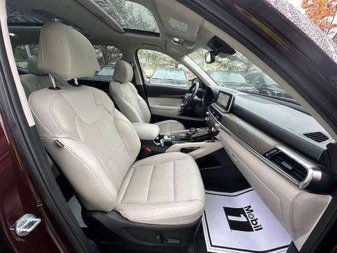 Used 2022 Kia Telluride SX w/ Nightfall Edition Package image 31