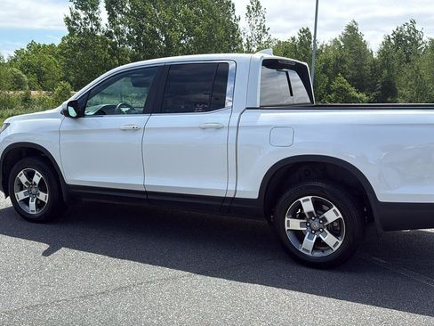 Used 2024 Honda Ridgeline RTL image 11