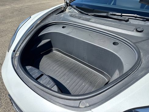 Used 2022 Tesla Model 3 Long Range AWD/4WD image 32