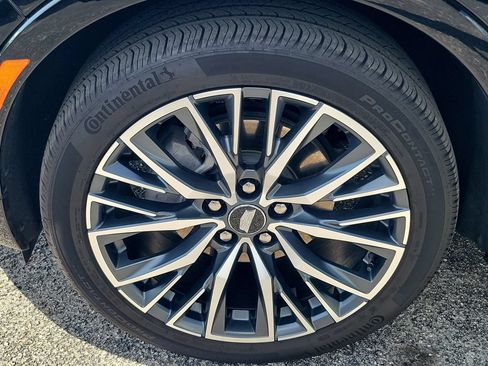Used 2024 Cadillac XT4 Sport FWD image 7