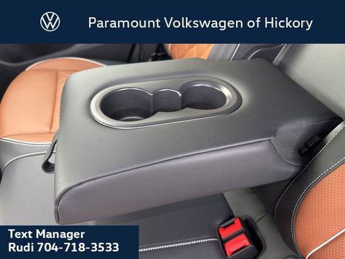 New 2026 Volkswagen Tiguan SEL R-Line image 16