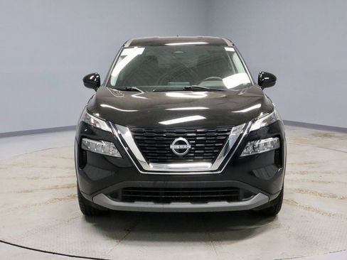 Certified 2022 Nissan Rogue SV image 6