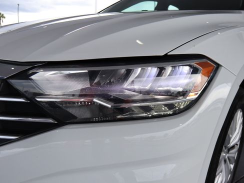 Used 2020 Volkswagen Jetta S w/ Driver Assistance Package image 44