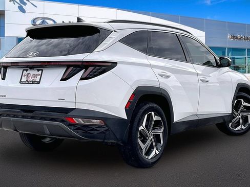 Used 2024 Hyundai Tucson Limited AWD/4WD image 2