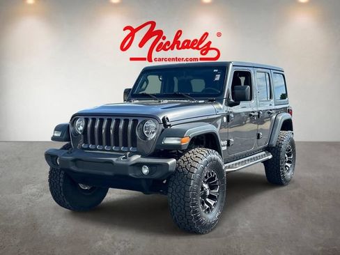 Used 2018 Jeep Wrangler Unlimited Sport S AWD/4WD image 6