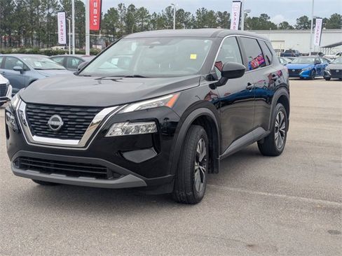 Used 2023 Nissan Rogue SV image 7