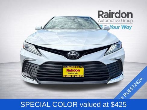 Used 2024 Toyota Camry XLE w/ Cold Weather Package FWD image 2