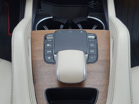 Certified 2022 Mercedes-Benz GLE 350 image 22