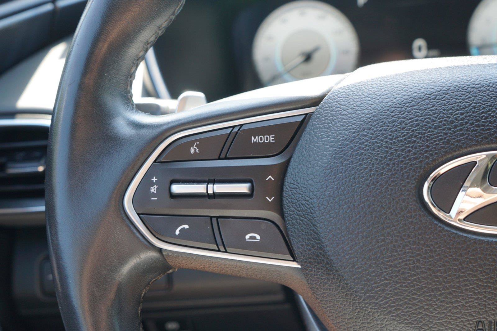 Used 2021 Hyundai Santa Fe Limited FWD image 17