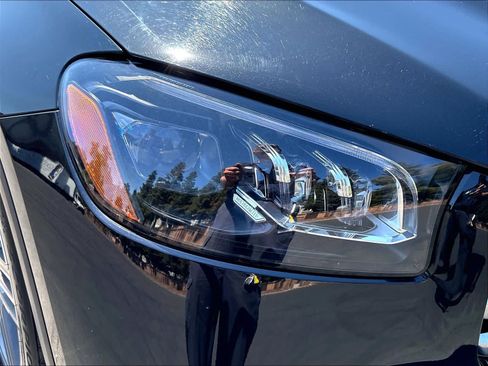 Used 2024 Mercedes-Benz GLS 450 4MATIC image 32