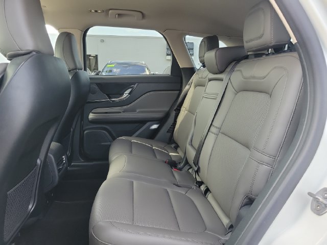 Used 2024 Lincoln Corsair AWD w/ Equipment Group 101A image 23