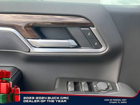 New 2026 GMC Sierra 1500 Elevation image 21