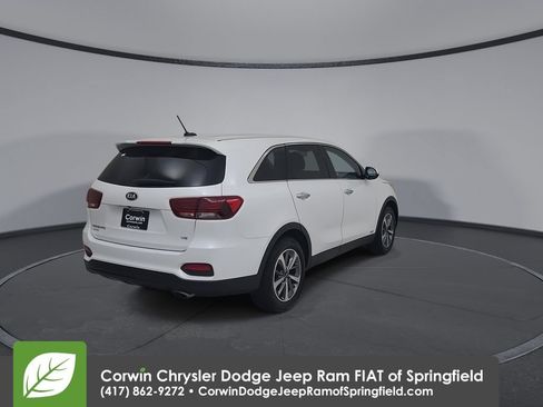 Used 2020 Kia Sorento AWD V6 image 14
