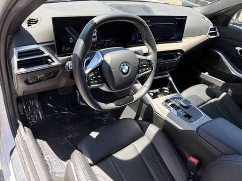 Used 2025 BMW 330i Sedan RWD image 9