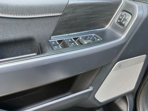 Used 2025 Ford F150 Lariat w/ Equipment Group 502A High AWD/4WD image 11