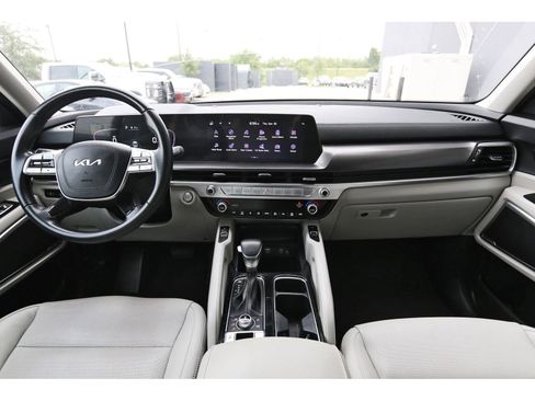 Used 2023 Kia Telluride S AWD/4WD image 12