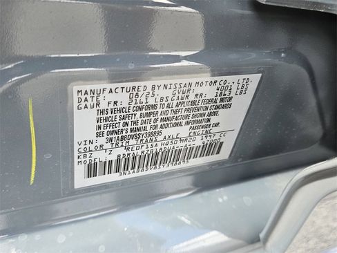 New 2025 Nissan Sentra SR w/ Trunk Package image 18