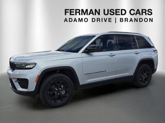 Used 2025 Jeep Grand Cherokee Altitude AWD/4WD video 1
