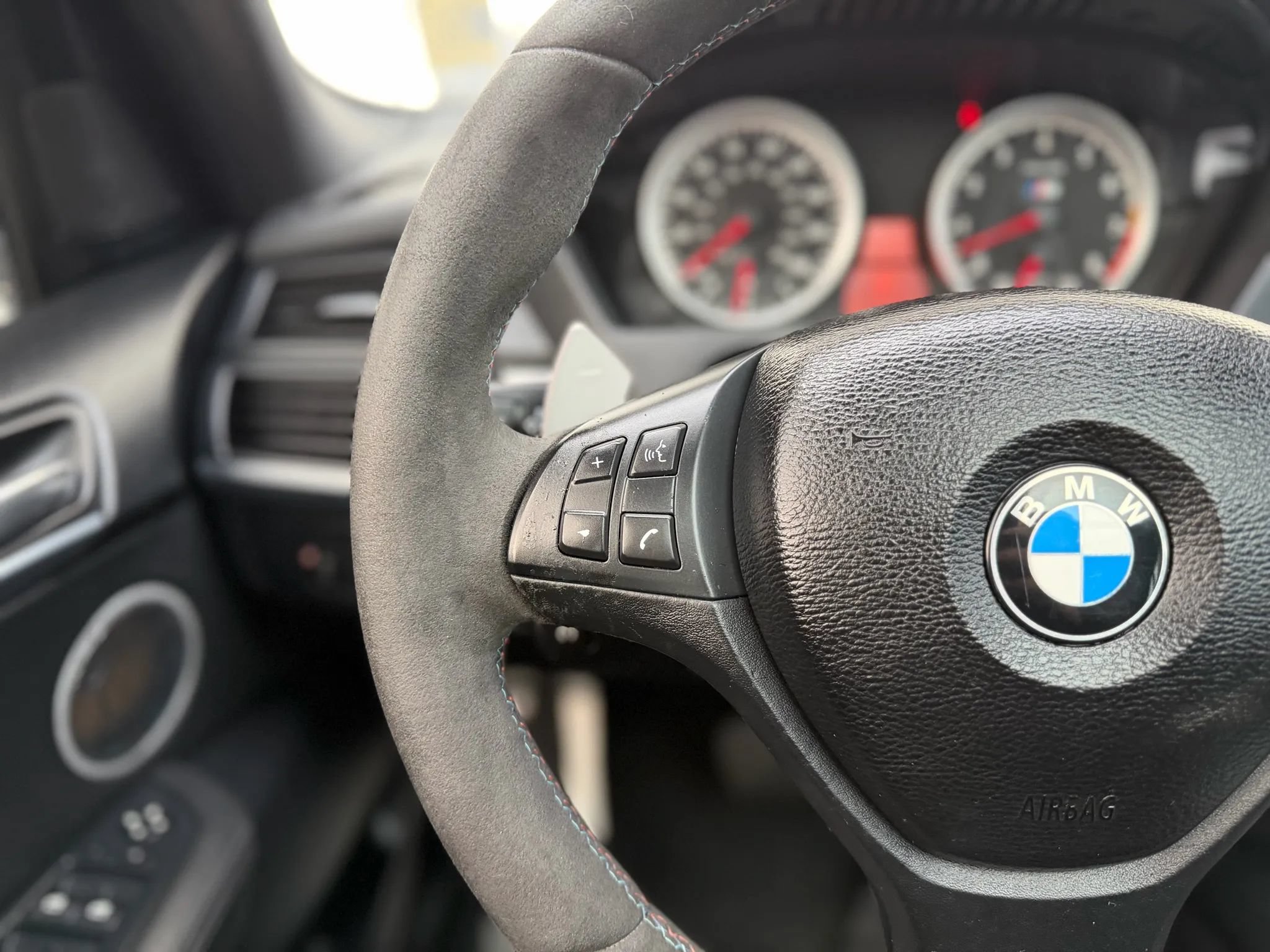 Used 2010 BMW X5 M AWD/4WD image 27