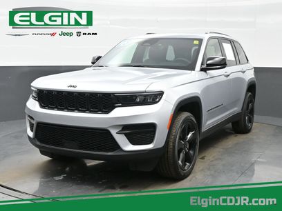 Used 2023 Jeep Grand Cherokee Altitude