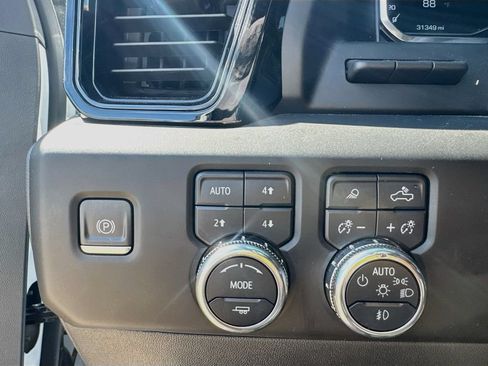 Used 2024 GMC Sierra 1500 AT4X AWD/4WD image 23