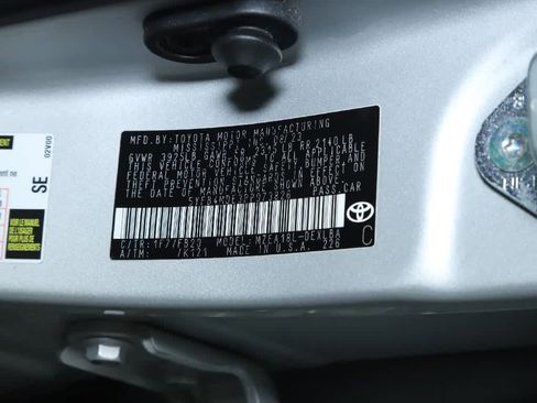 Used 2023 Toyota Corolla LE w/ Carpet Mat Package (TMS) FWD image 20