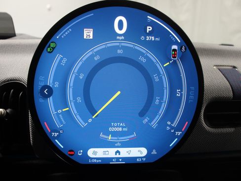 Certified 2025 MINI Cooper S image 9