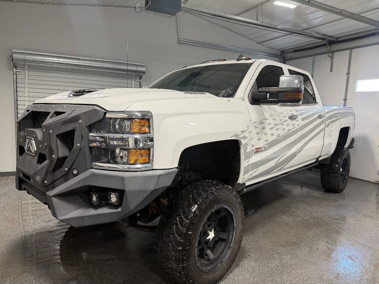 Used 2019 Chevrolet Silverado 3500 LTZ w/ Duramax Plus Package AWD/4WD image 1