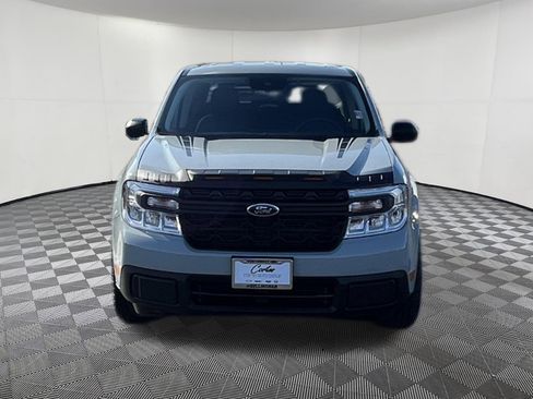 Used 2022 Ford Maverick XL image 2