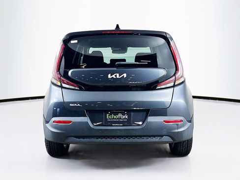 Used 2024 Kia Soul LX w/ Option Group 015 image 7