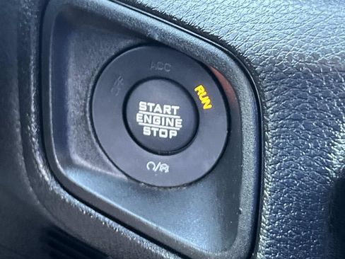 Used 2024 Jeep Wrangler Sport AWD/4WD image 27