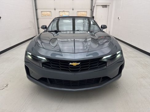 Used 2022 Chevrolet Camaro LT RWD image 5