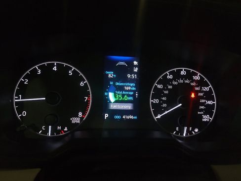 Used 2025 Toyota Corolla LE FWD image 23