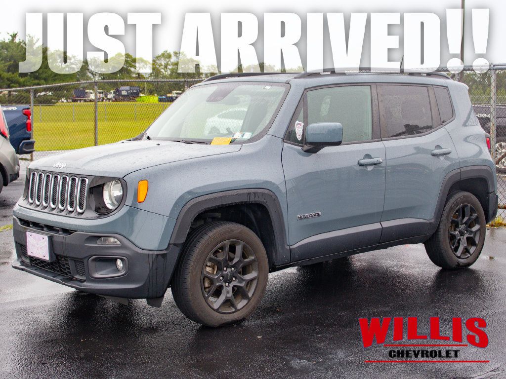 Used 2018 Jeep Renegade Latitude AWD/4WD image 1