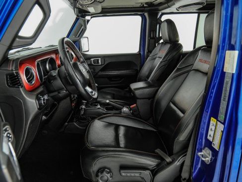 Used 2019 Jeep Wrangler Unlimited Rubicon w/ Uconnect 4C Nav & Sound Group image 31