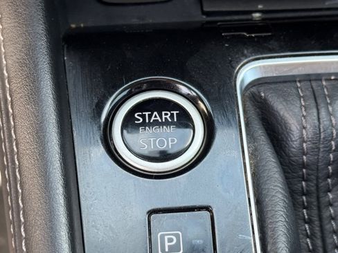 Certified 2024 Nissan Kicks SR w/ SR Premium Package image 21