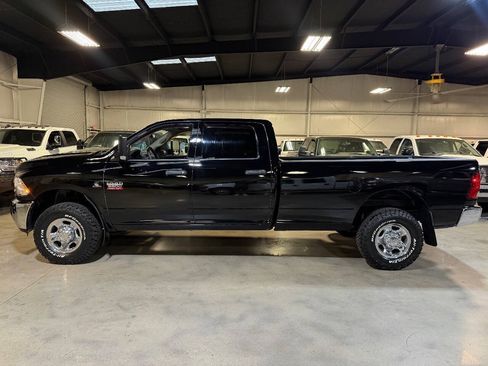 Used 2012 RAM 3500 ST w/ Chrome Appearance Group AWD/4WD image 8