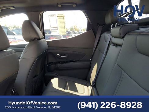 New 2025 Hyundai Santa Cruz Limited image 5