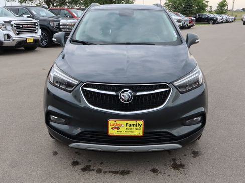 Used 2017 Buick Encore Essence AWD/4WD image 2