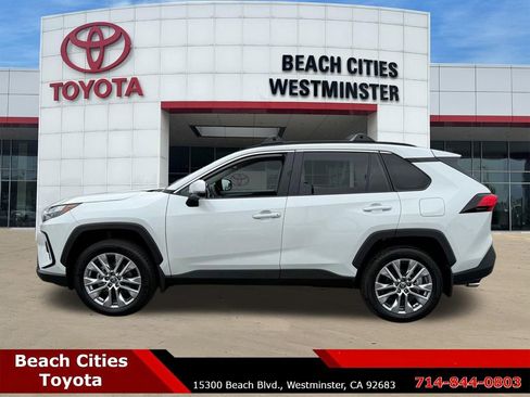 Certified 2024 Toyota RAV4 XLE Premium FWD image 7