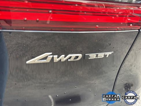 Used 2025 Genesis GV70 3.5T Sport w/ Sport Prestige Package image 11