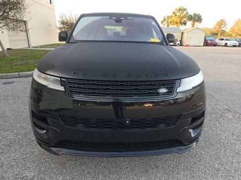 Used 2023 Land Rover Range Rover Sport SE Dynamic image 8