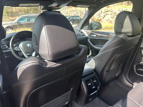Used 2022 BMW X3 xDrive30i w/ Premium Package image 10