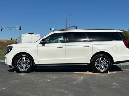 Certified 2025 Ford Expedition Max Active AWD/4WD image 7