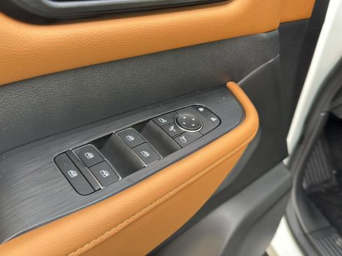 New 2026 Nissan Armada SL image 29