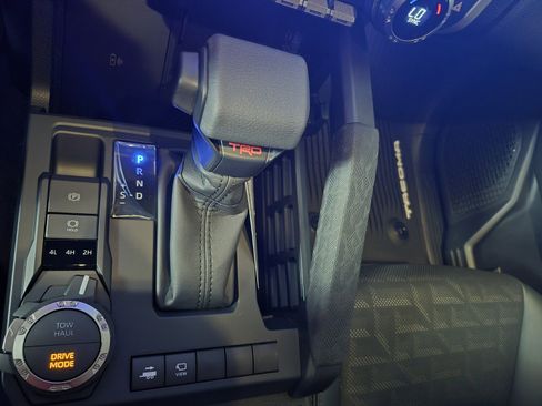 New 2026 Toyota Tacoma SR5 AWD/4WD image 27