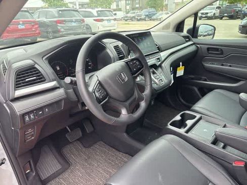 Used 2026 Honda Odyssey EX-L image 9