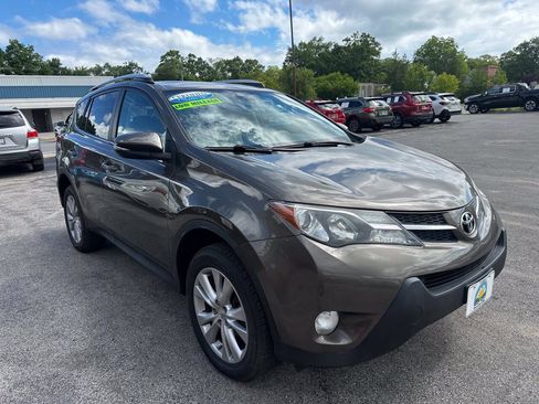 Used 2014 Toyota RAV4 Limited AWD/4WD image 5